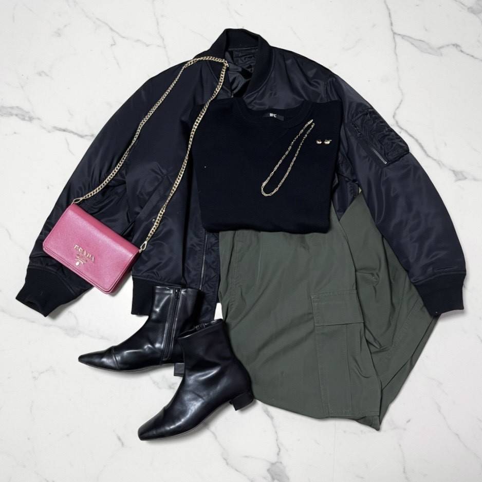 UNIQLOスムースコットンクルーネックセーターコーデ