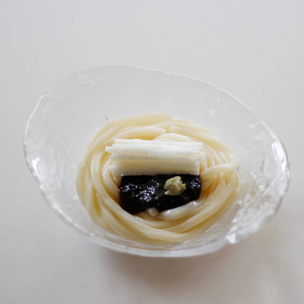 テーブルマーク公式の「のり佃煮のぶっかけうどん」のレシピ