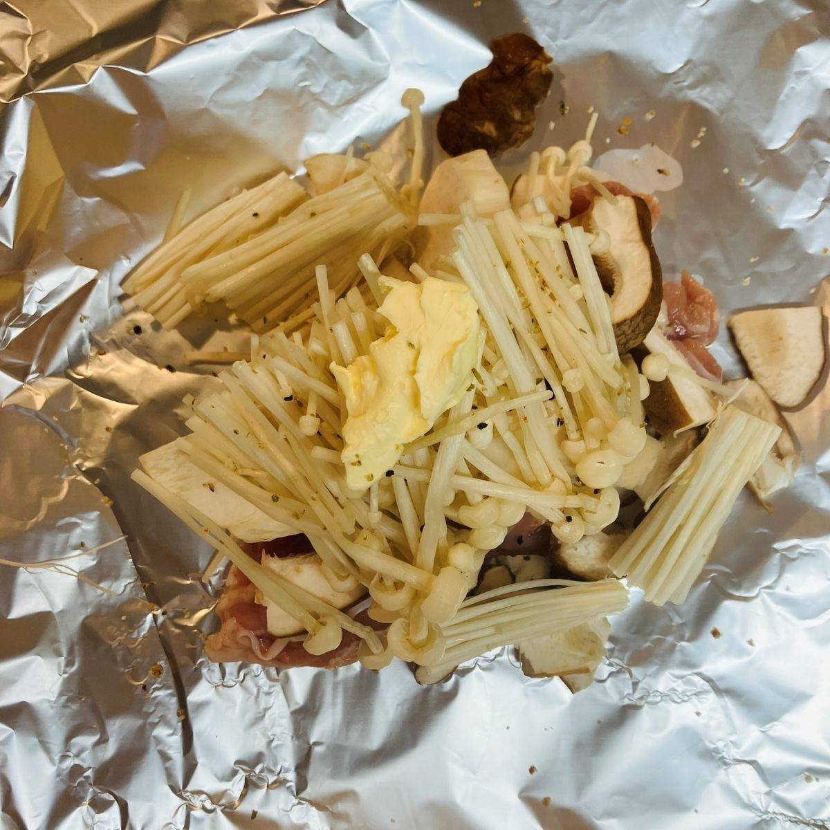 JAグループ公式の「バターの香りがたまらない!鶏のホイル焼き」のレシピ