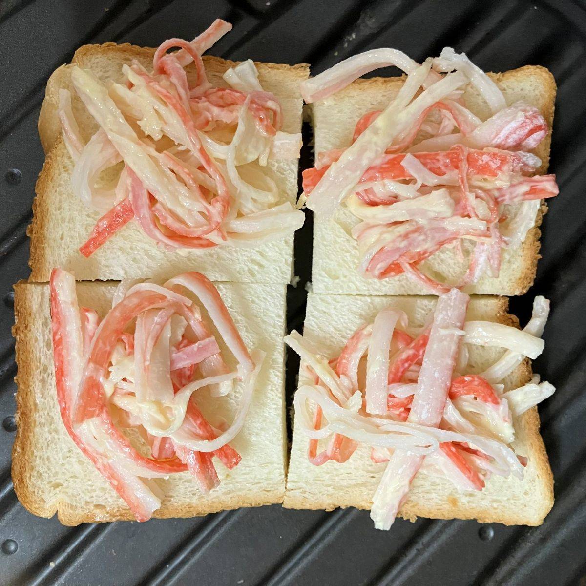 いちまさ公式の「カニかまパン」のレシピ