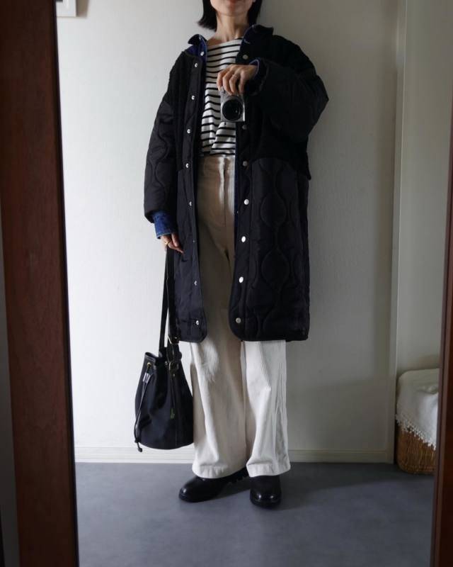 ボーダー柄のトップスをアクセントにする♡