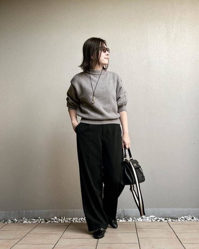 ハイネックニットを合わせる♪