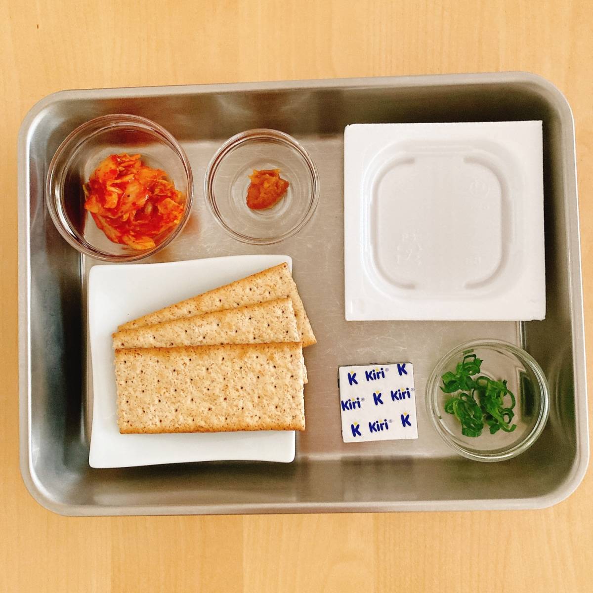 タカノフーズ公式の「クリームキムチーズ納豆」のレシピ