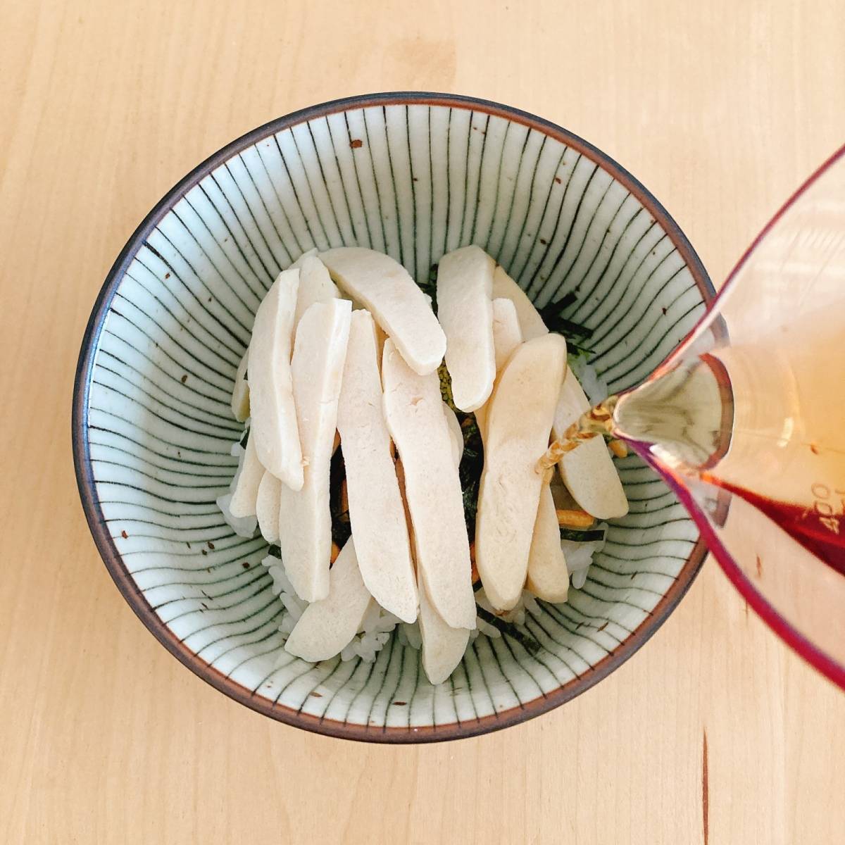 永谷園公式の「ささみと梅のさっぱり茶づけ」のレシピ