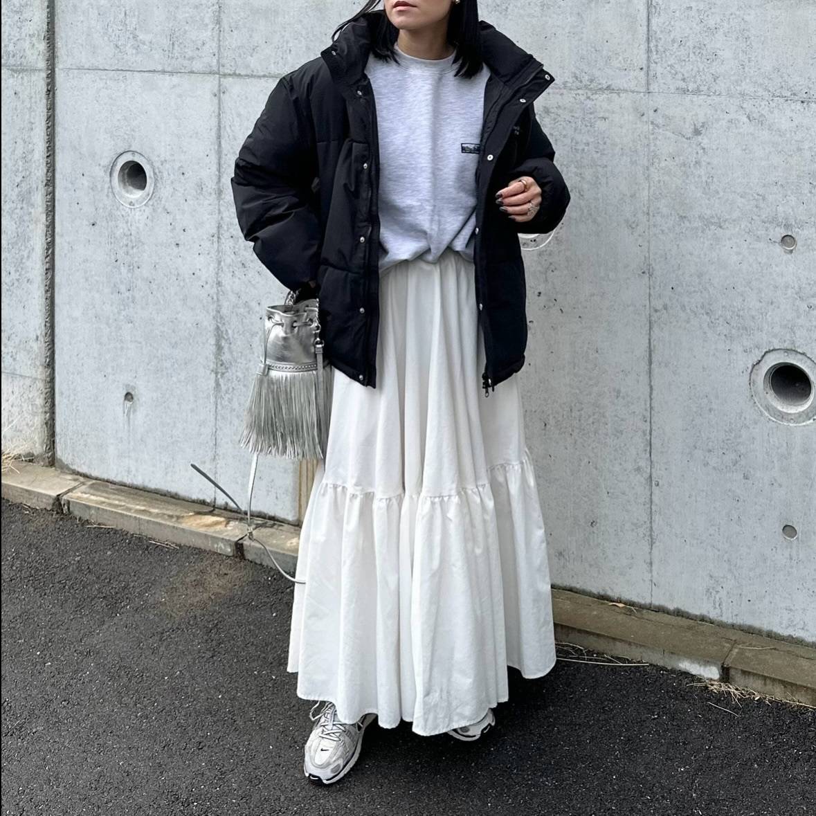 ロングスカートを合わせたMIXコーデが◎