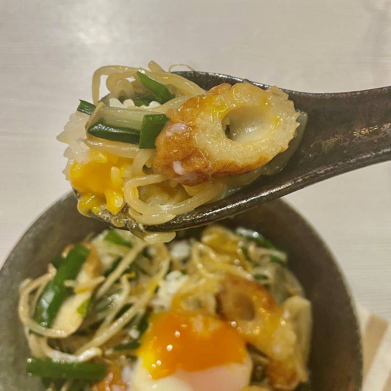 ニッスイ公式の「活ちくわのちゃちゃっと丼」のレシピ