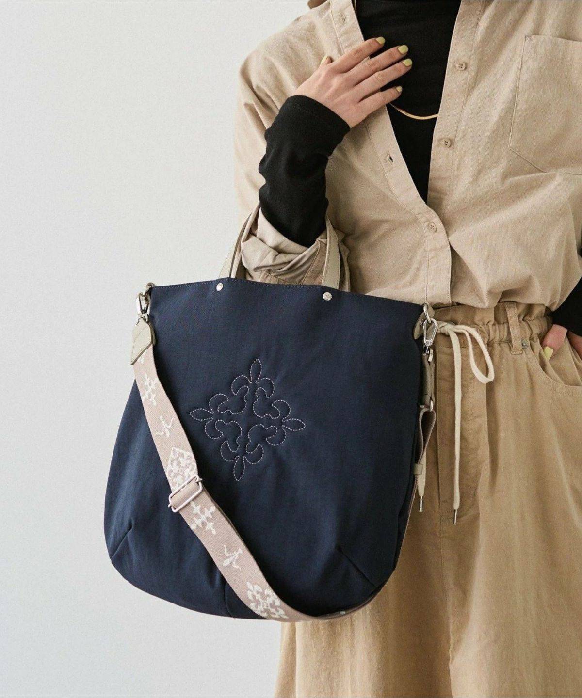 russet ナイロン 2WAYトートバッグ