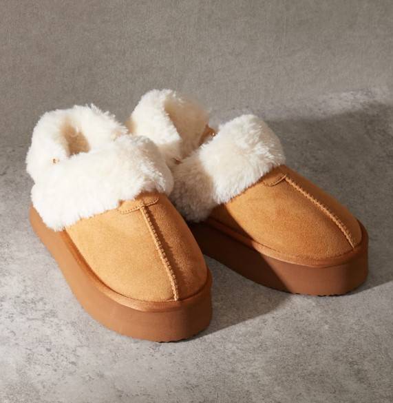 ニッセン 厚底内側エコファー2WAYサボスリッポン