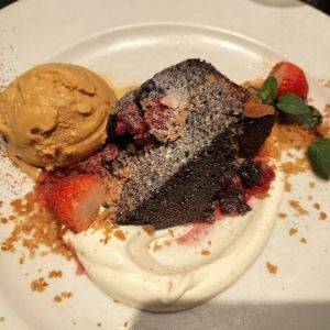 【新宿】アラカルトが絶品！美味しい食事とお酒を楽しめるイタリアン