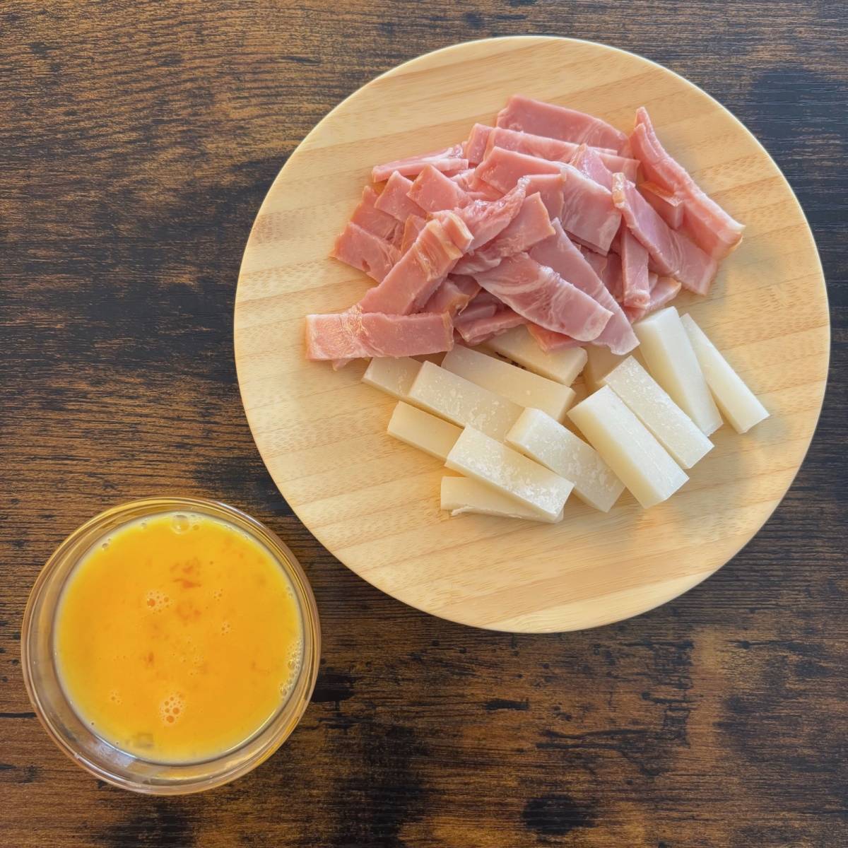 モランボン公式の「ベーコンとチーズのガレット風」のレシピ