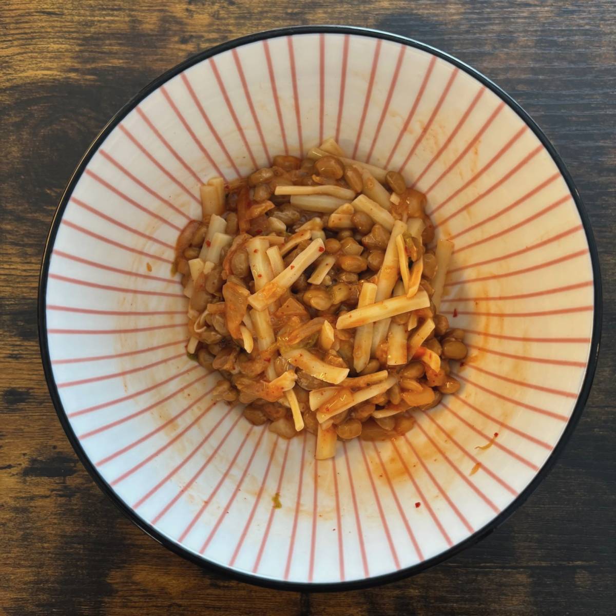 タカノフーズ公式の「納豆チーズのパリパリ焼き」のレシピ