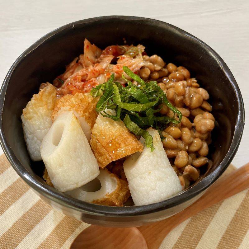 ニッスイ公式の「活ちくわのキムチ納豆」のレシピ