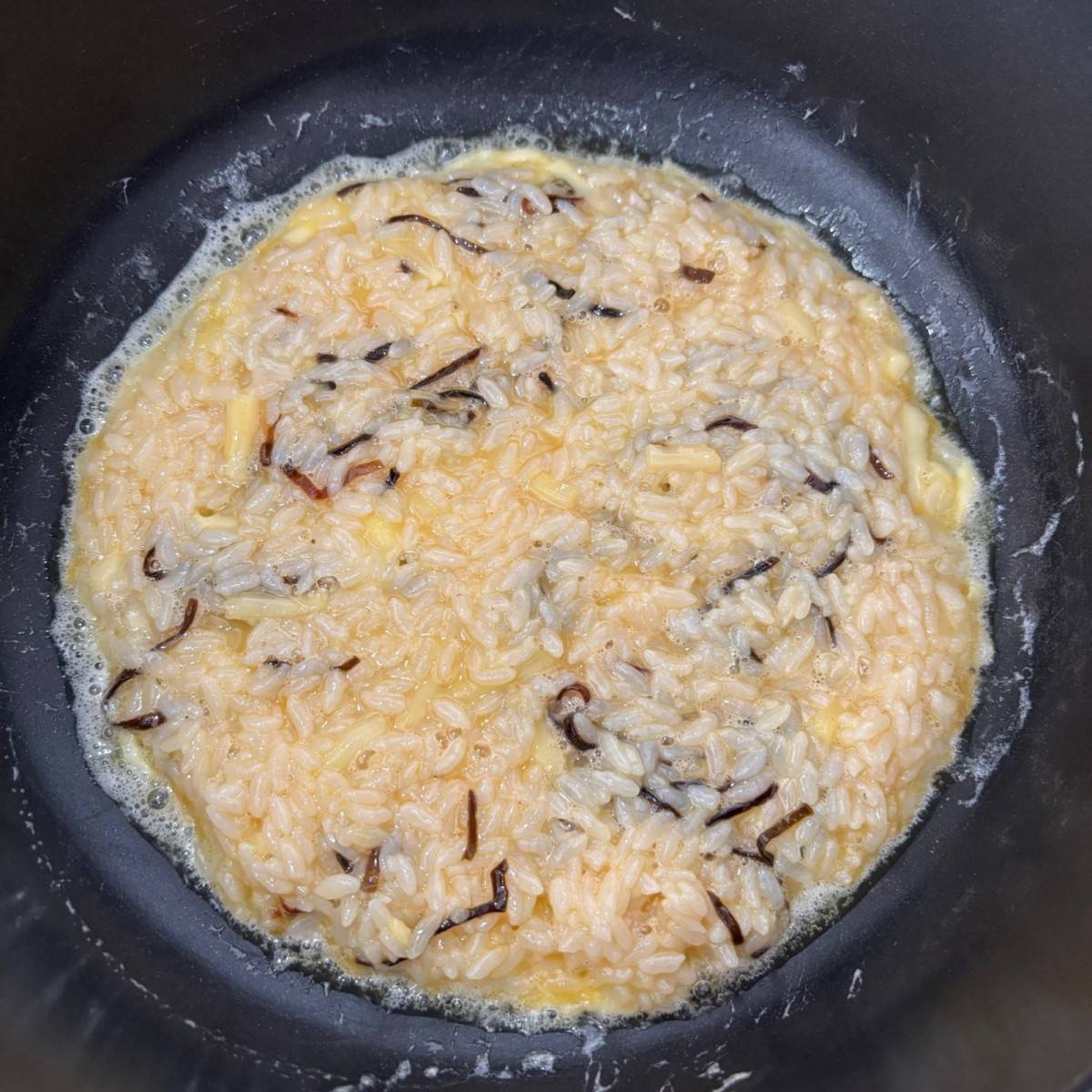 くらこん公式の「塩こんぶでもちもちライスパンケーキ」のレシピ