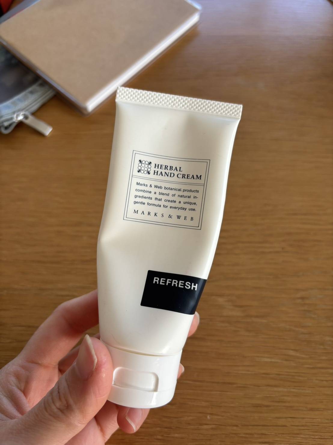 MARKS&WEB ハーバルハンドクリーム REFRESH