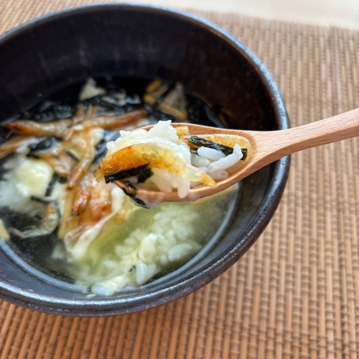 永谷園公式の「とろけるチーズ茶づけ　〜めざまし茶づけ〜」のレシピ