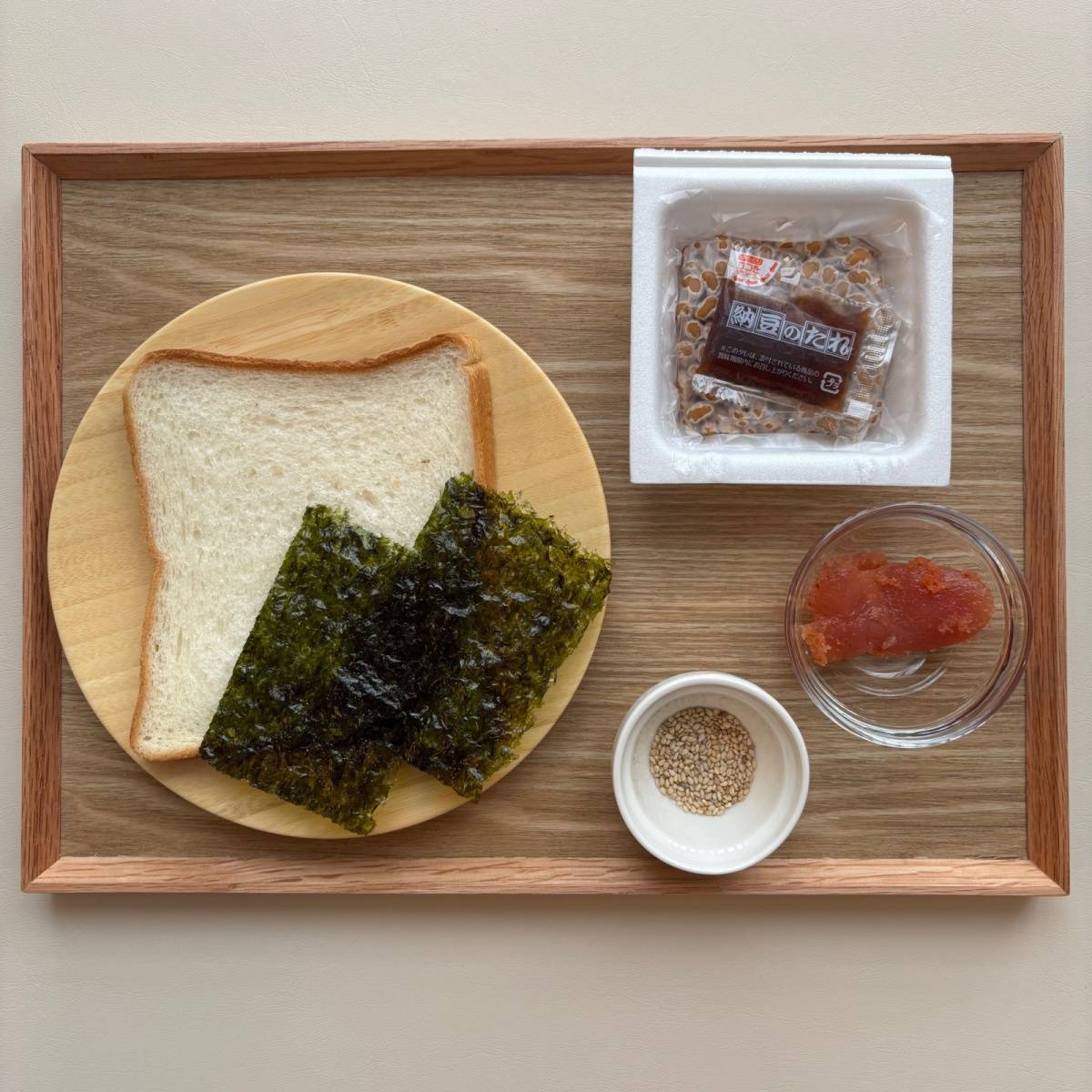 タカノフーズ公式の「韓国海苔ごま納豆パン」のレシピ