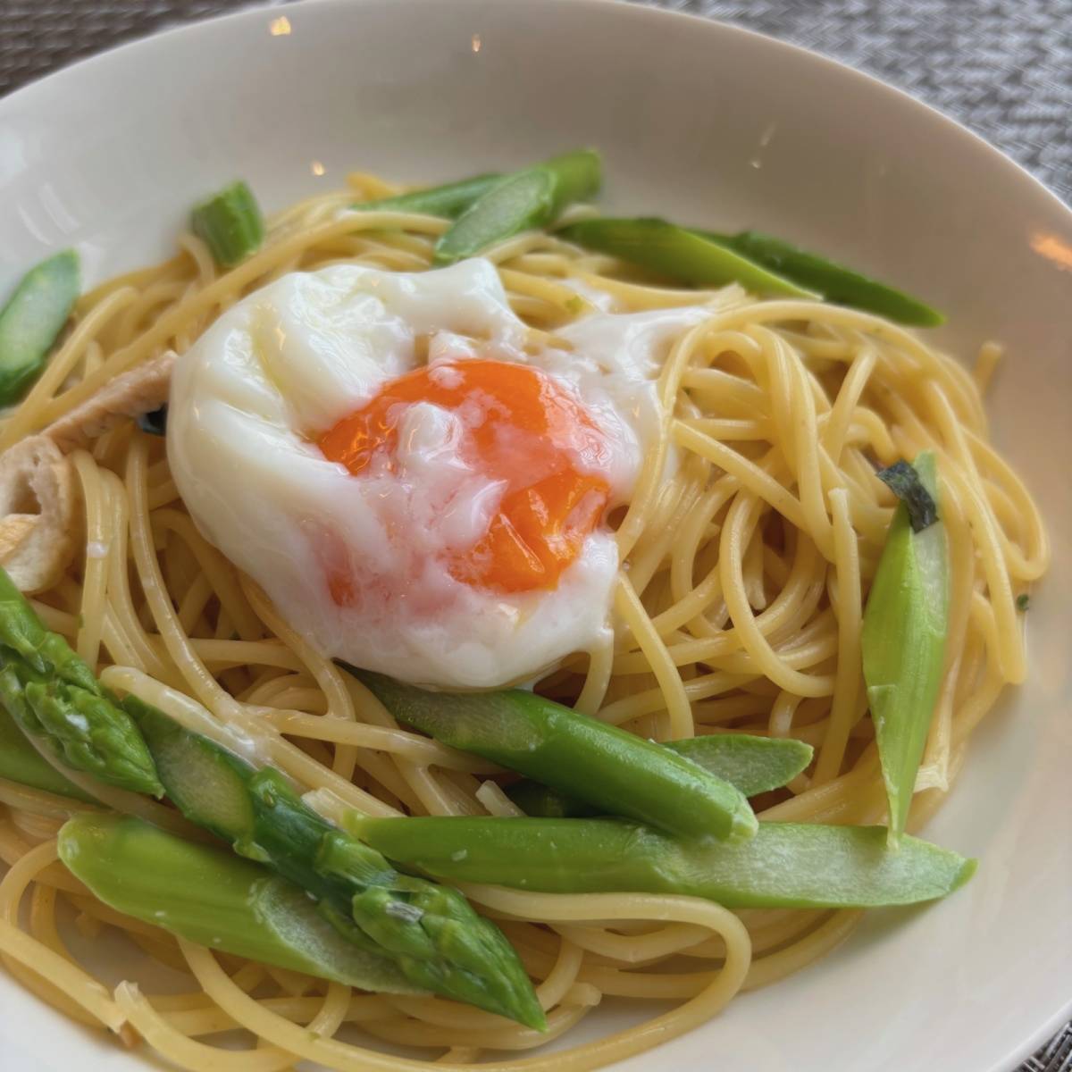 永谷園公式の「松茸風味のアスパラクリーミーパスタ」のレシピ