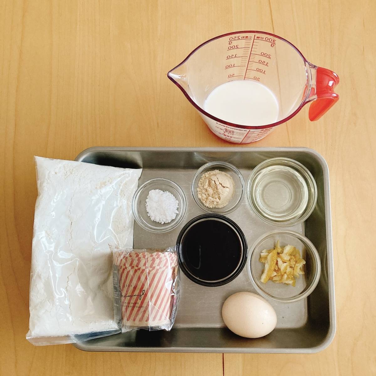 森永公式の「チョコレートカップケーキ」のレシピ