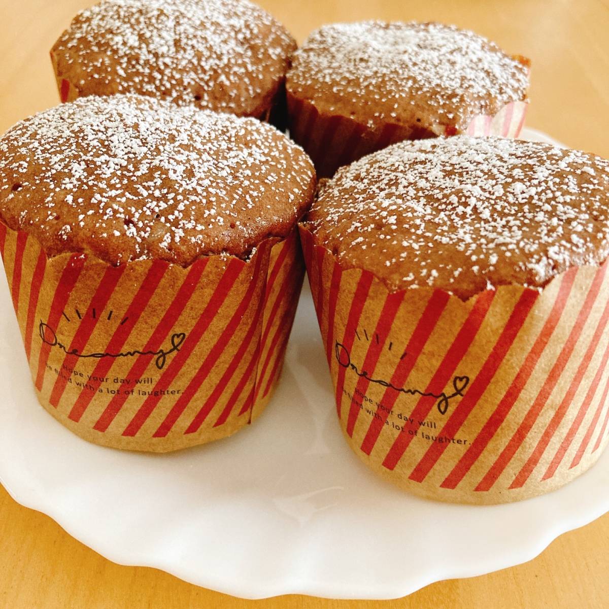 森永公式の「チョコレートカップケーキ」のレシピ