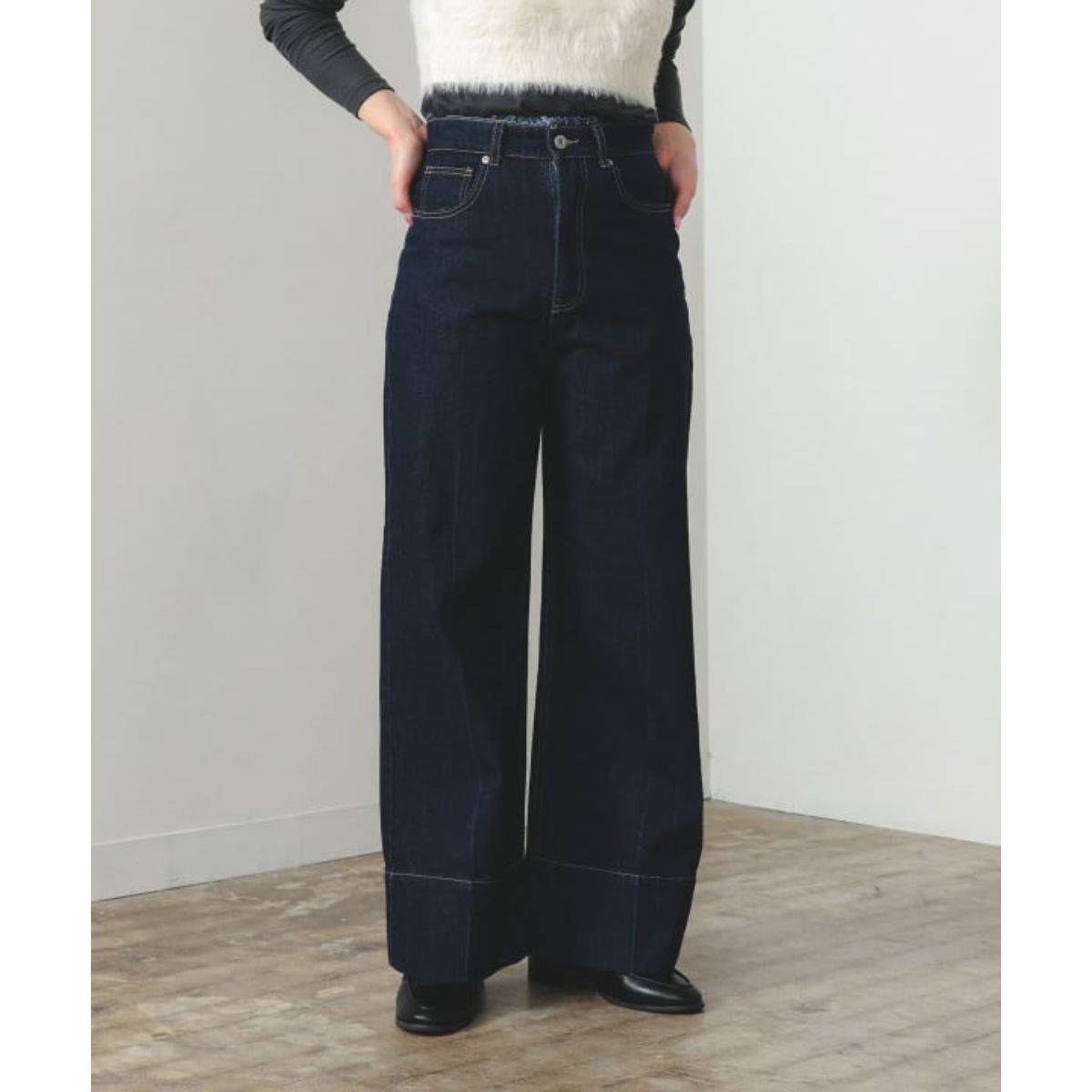 画像候補：BEAMS HEART センタープレス ワイドデニムパンツ