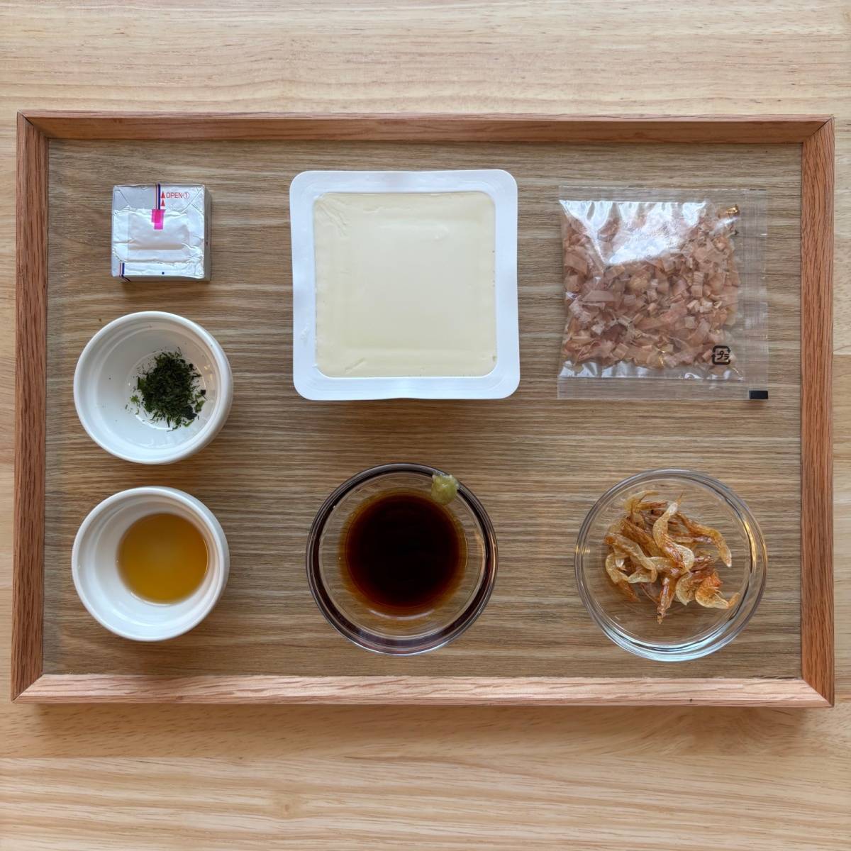 ヤマキ公式の「10分で作れる「おかかと桜えびのチーズ豆腐」」のレシピ