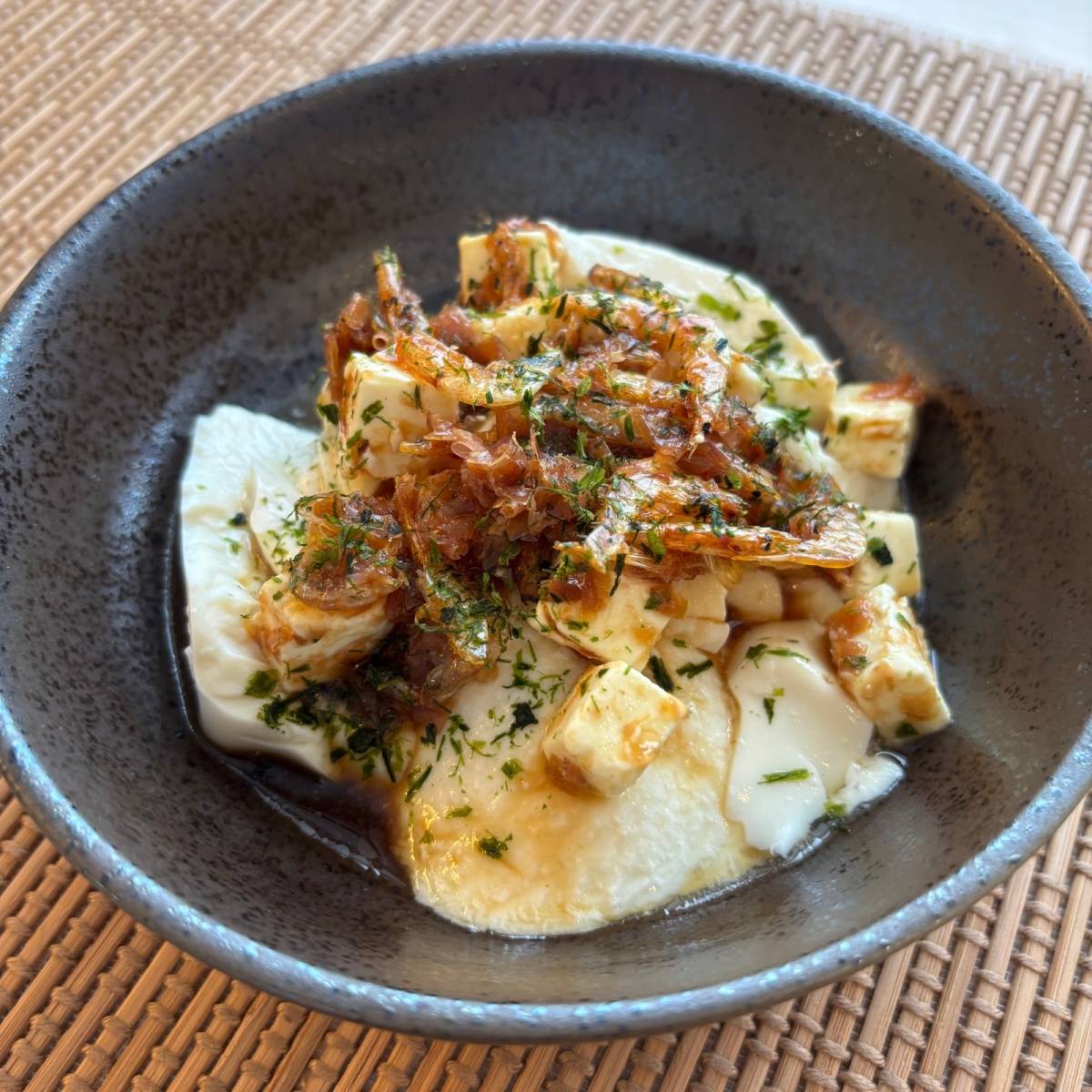 ヤマキ公式の「10分で作れる「おかかと桜えびのチーズ豆腐」」のレシピ