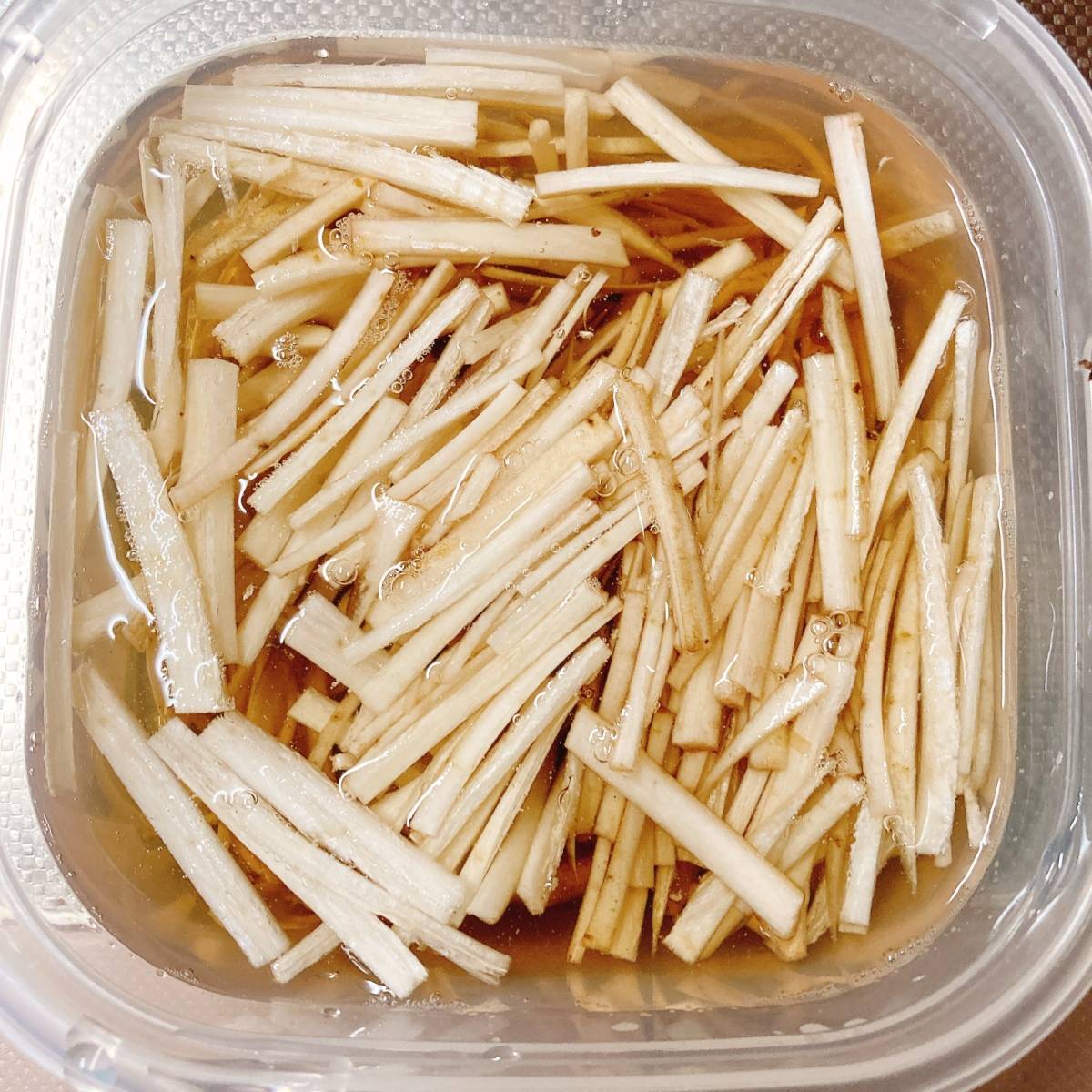 JAグループ公式の「愛知県「鮭とごぼうの炊き込みご飯」ＪＡあいち知多女性部南知多地域」のレシピ	