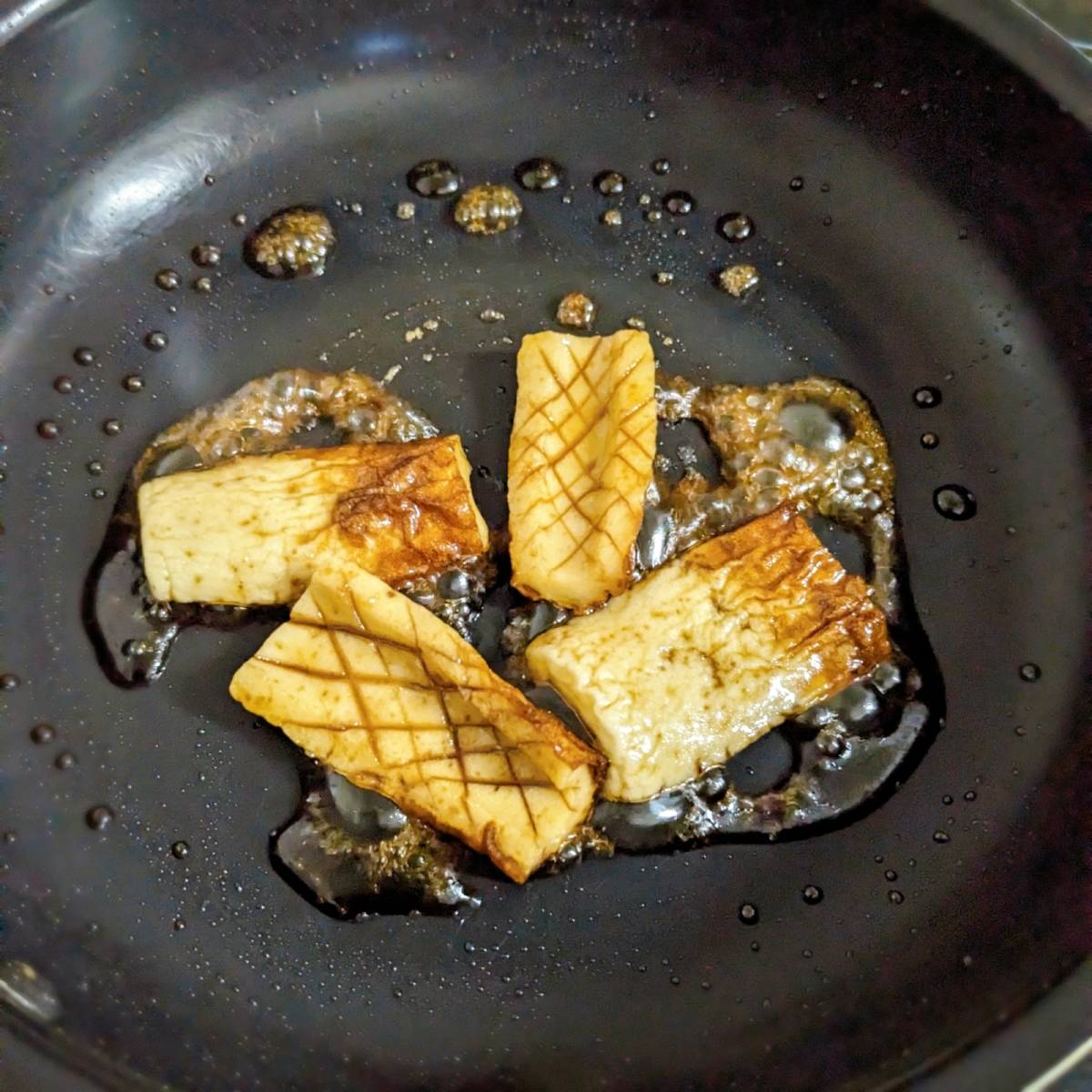 JA全農公式の「お手軽ちくわのかば焼き丼」のレシピ