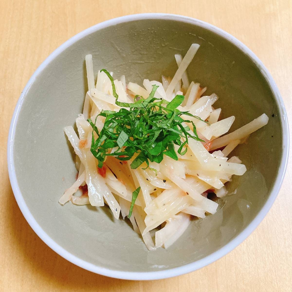 JAグループ公式の「千切りじゃがの梅バター」のレシピ