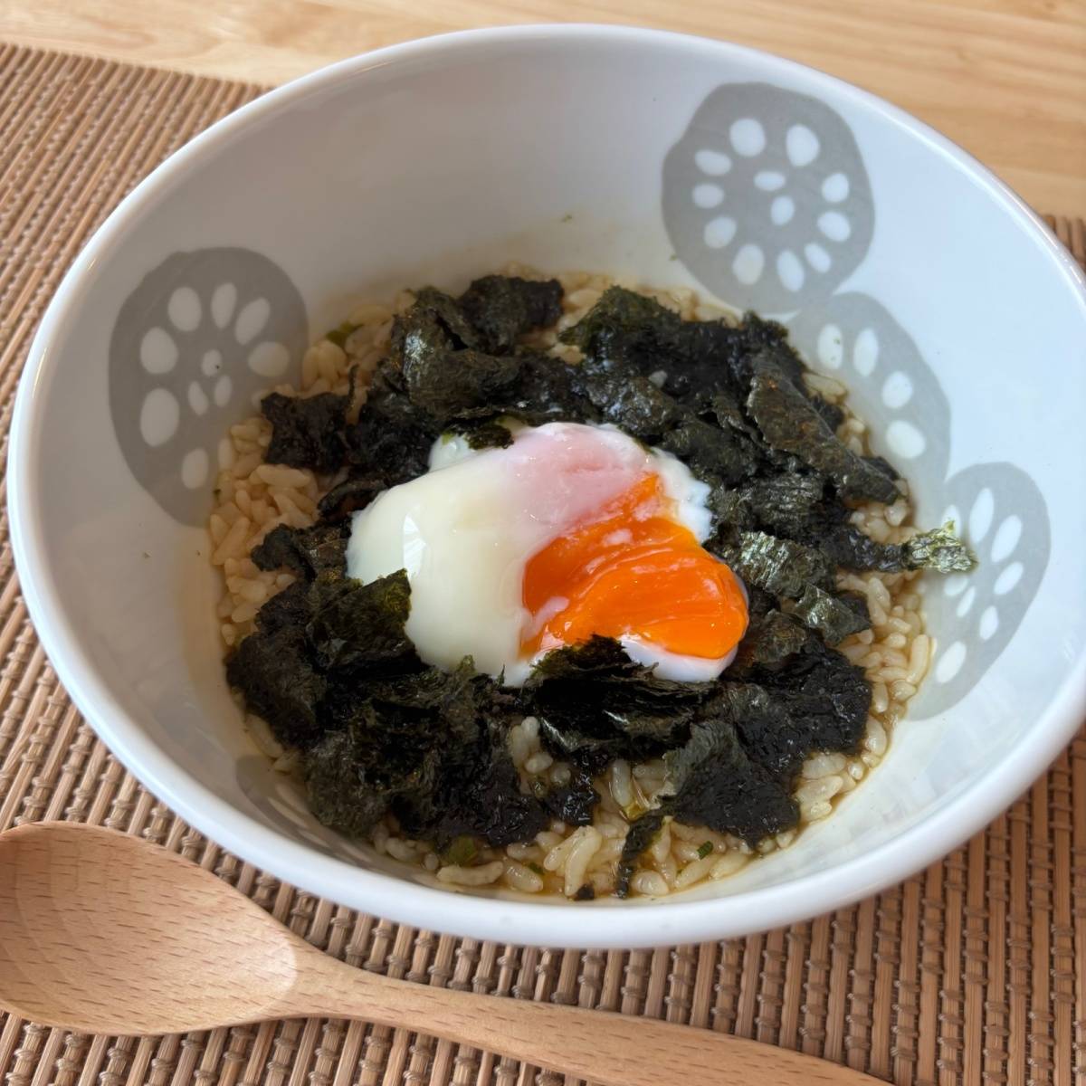 サッポロ一番公式の「サッポロ一番でお変わり のり雑炊」のレシピ