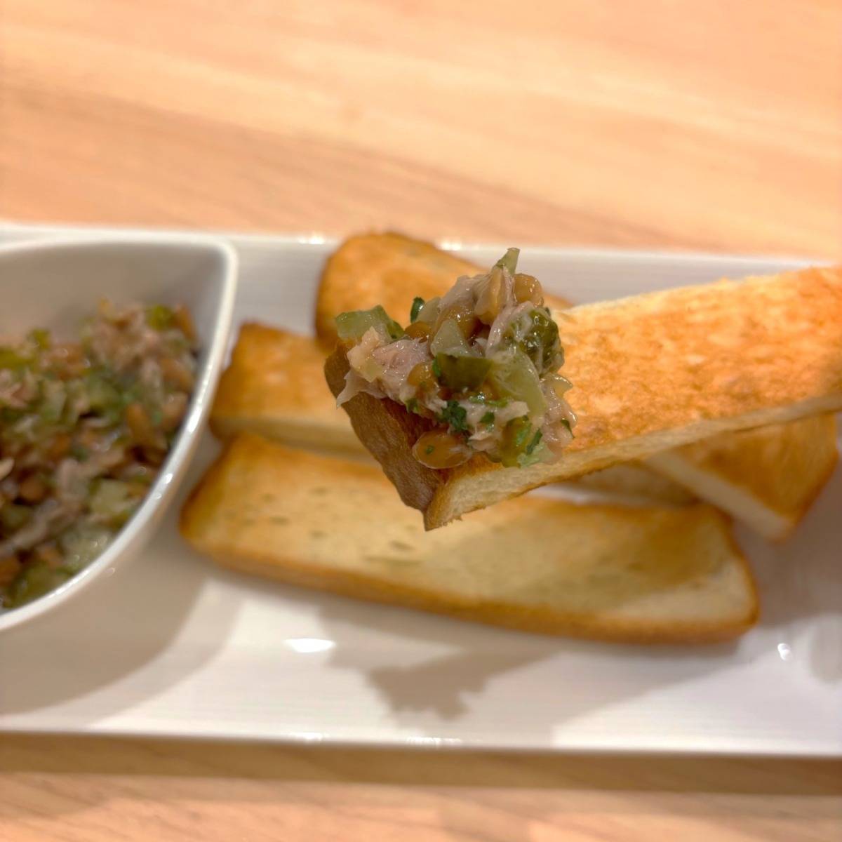 タカノフーズ公式の「納豆ディップソース」のレシピ