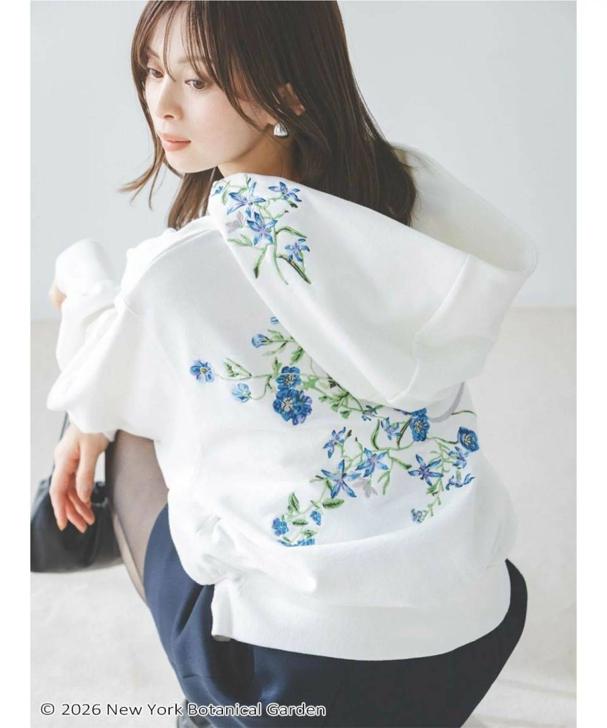 SNIDEL NYBG エンブロイダリーフーディー