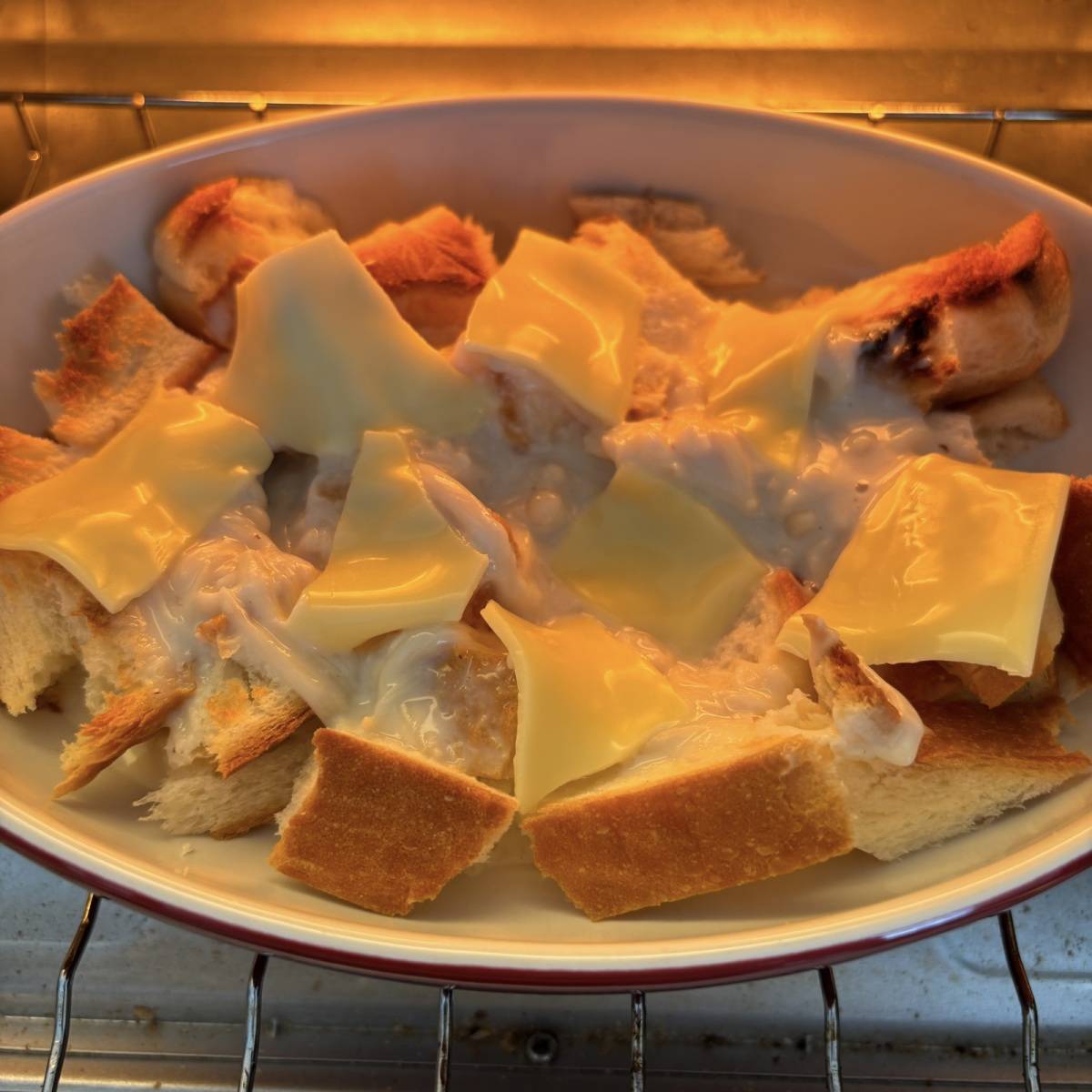 JAグループ公式の「簡単♪パンの耳とえのきのクリームグラタン」のレシピ