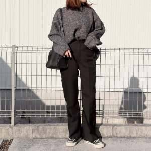 【2026年2月】とんでもなく垢抜ける……。大人のスニーカーコーデ5選