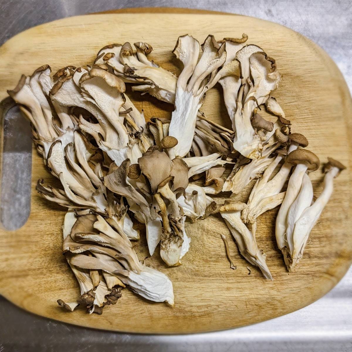 ヤマキ公式の「きのこの焼きびたし」のレシピ