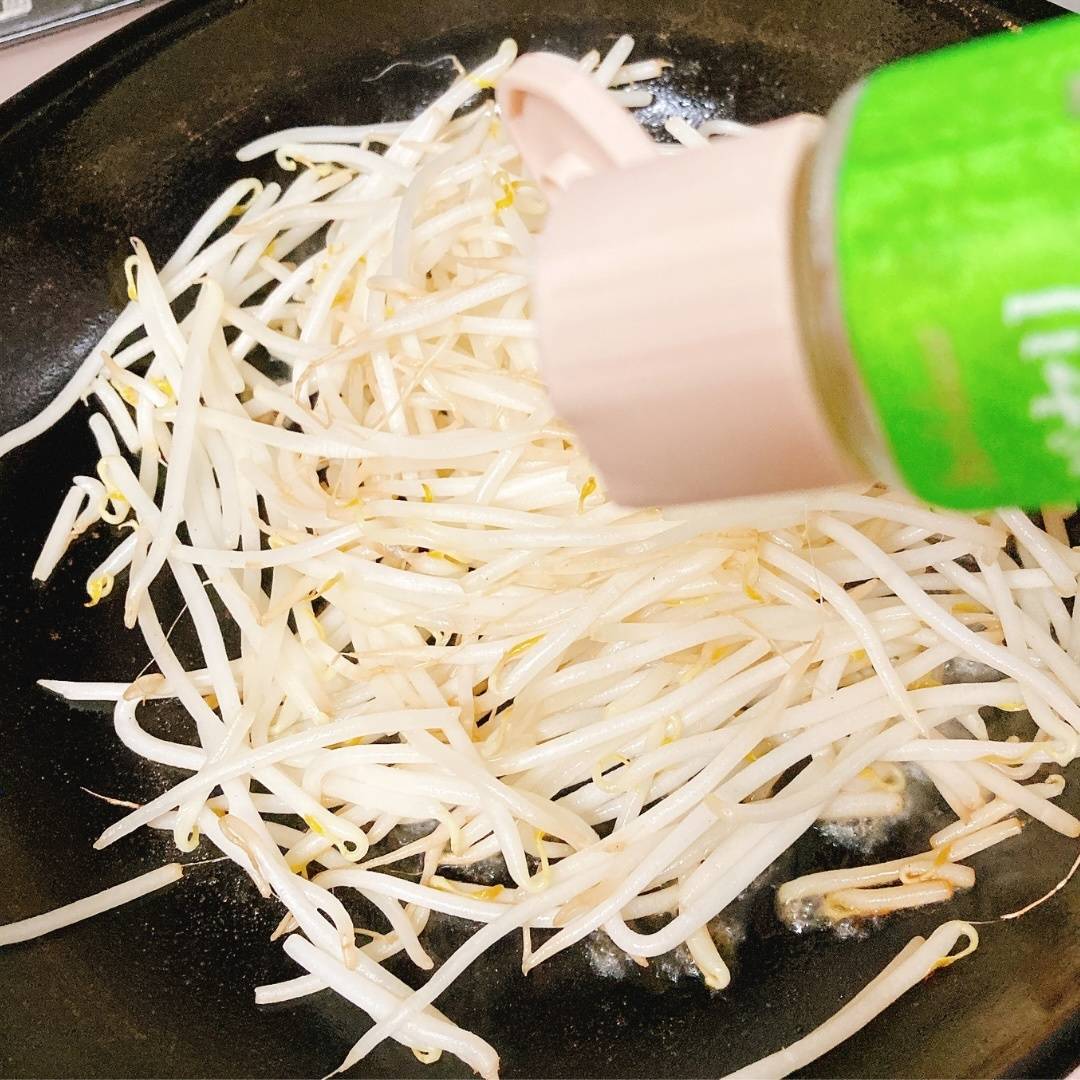 JAグループ公式の「もやしのニンニクウエイパー炒め」のレシピ