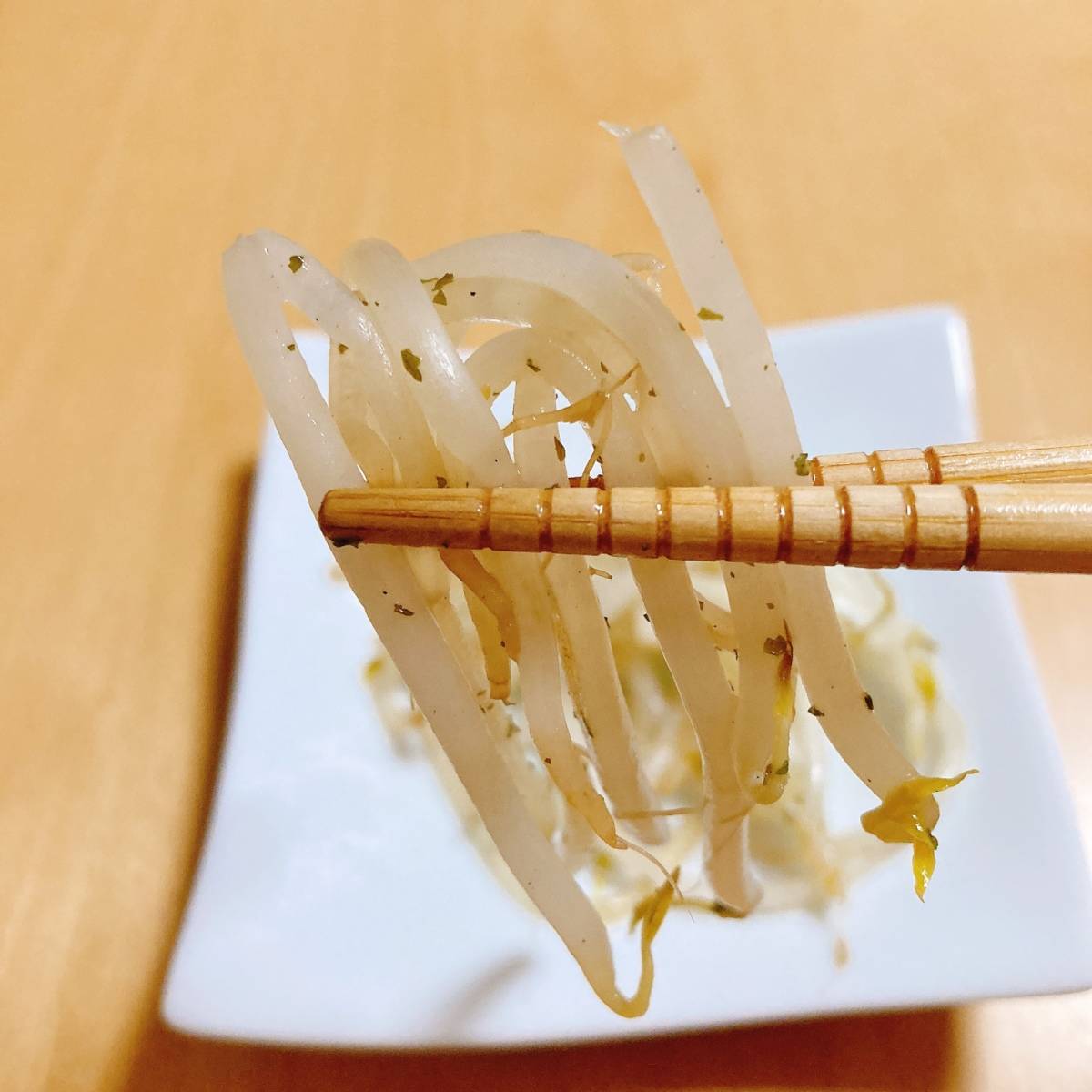 JAグループ公式の「もやしのニンニクウエイパー炒め」のレシピ