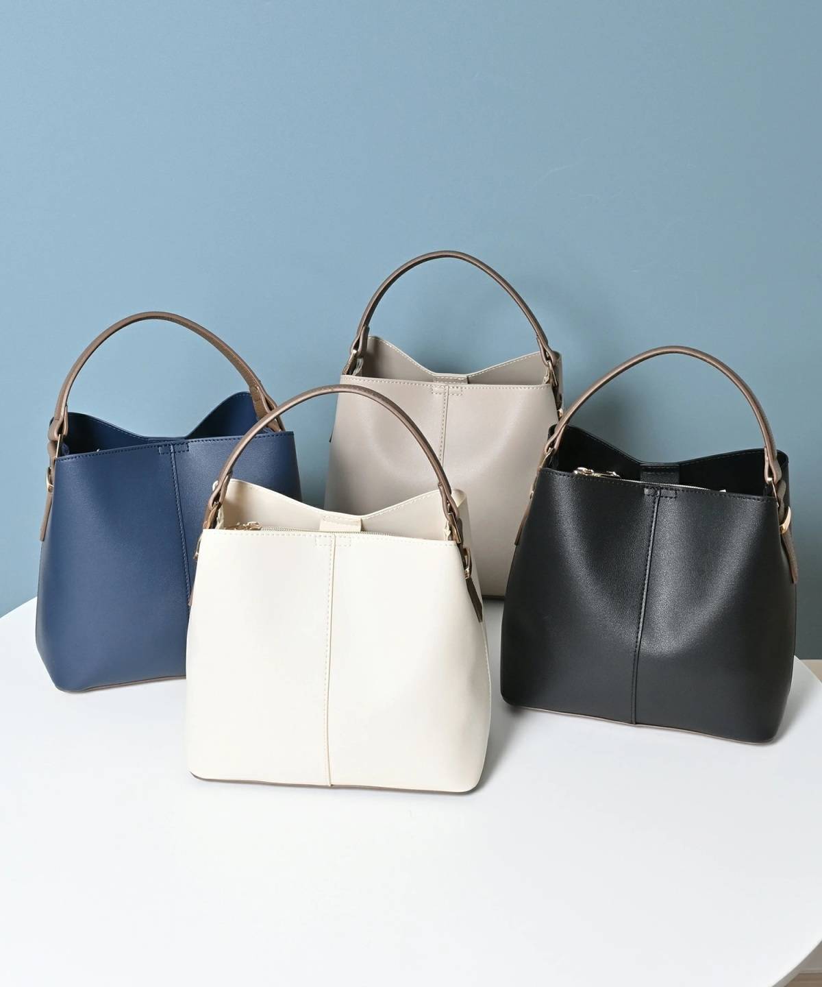 Honeys ミニマル台形バッグ