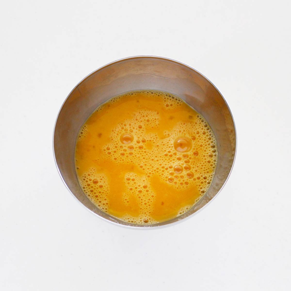 ヤマキ公式の「朝ごはんに最適！ご飯に合うスクランブルエッグ」のレシピ