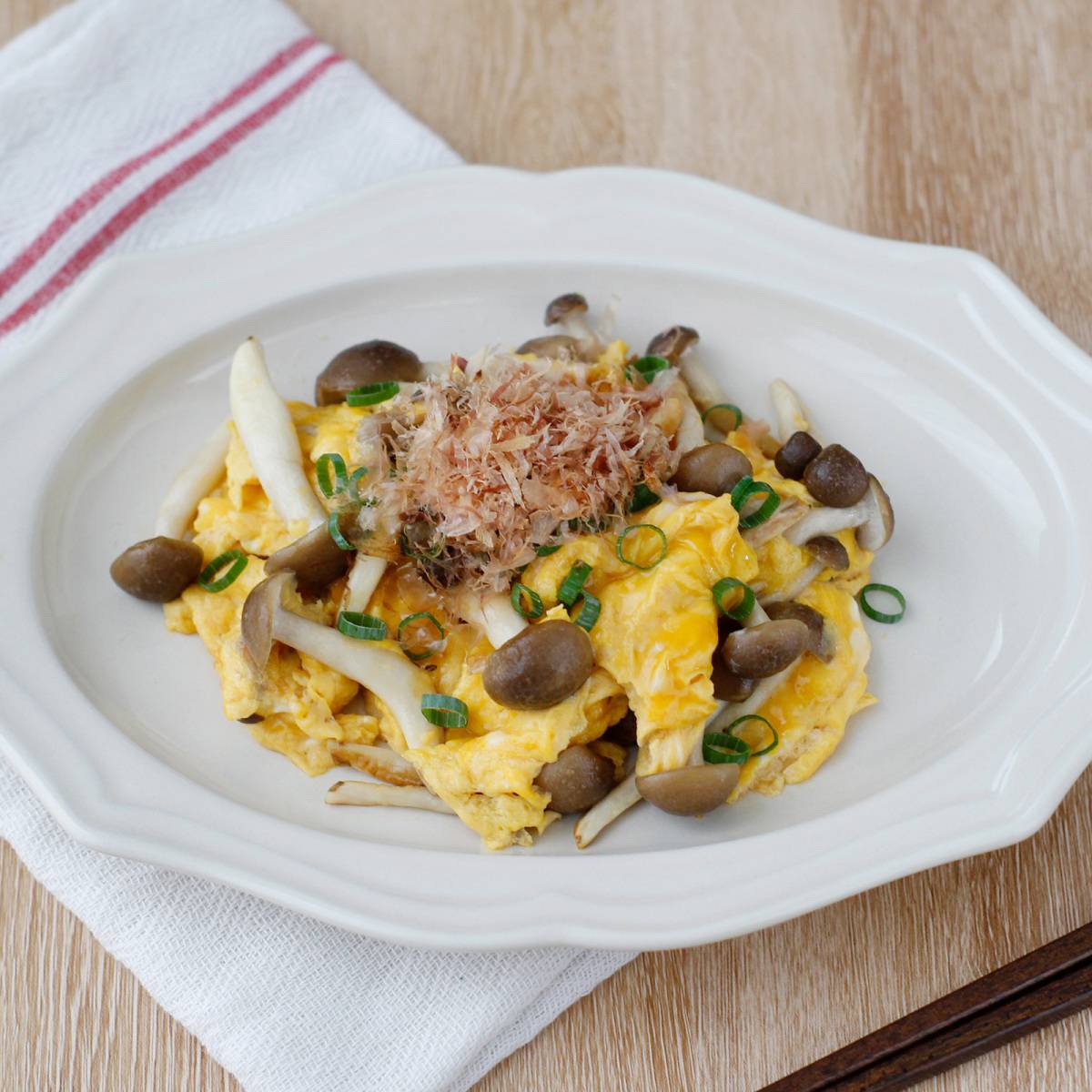 ヤマキ公式の「朝ごはんに最適！ご飯に合うスクランブルエッグ」のレシピ