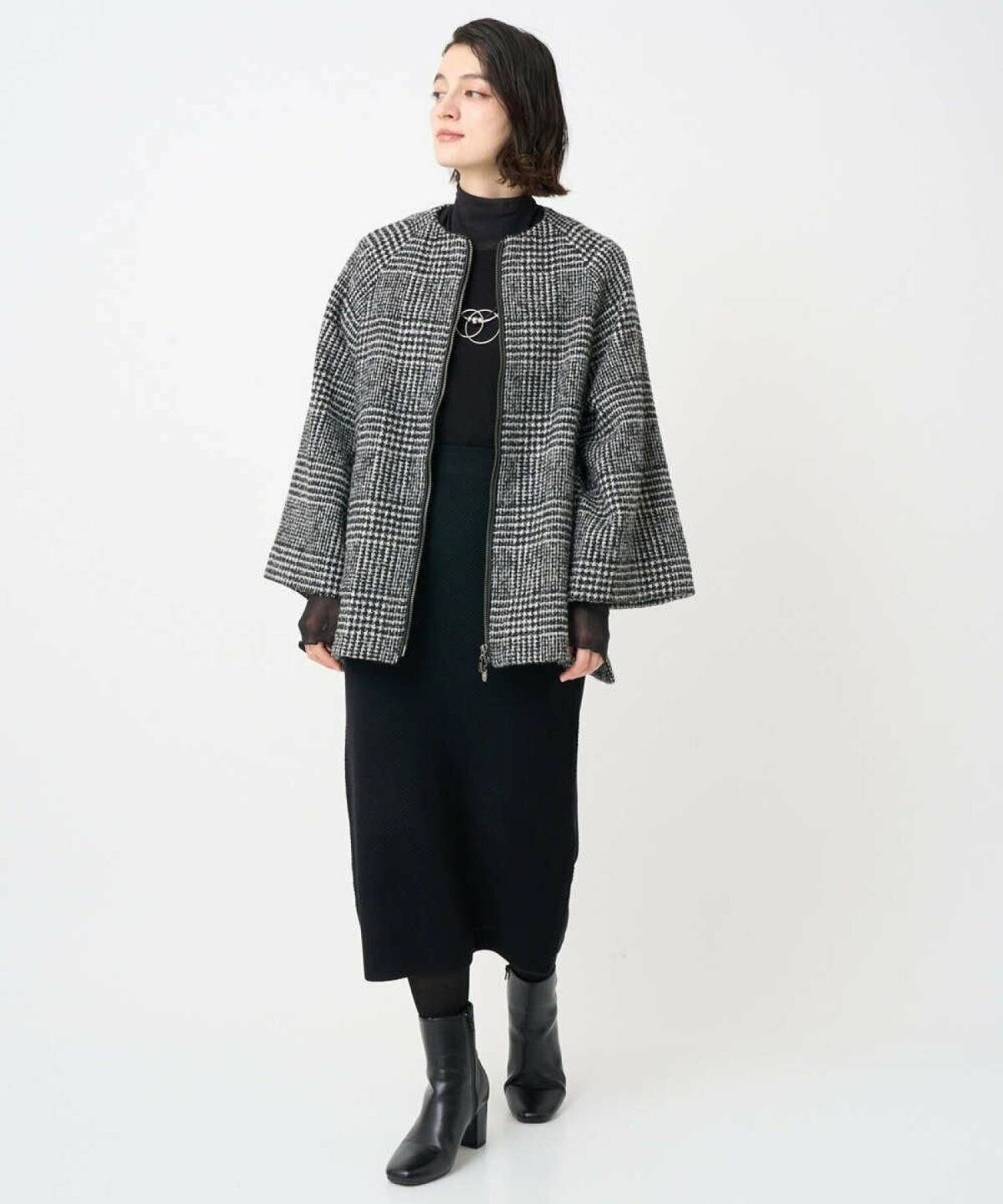 冬の黒タイトスカートコーデ