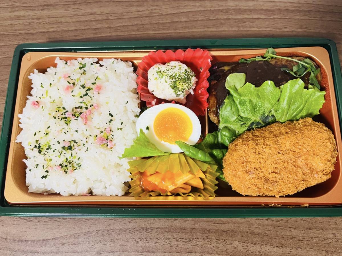 彩り豊かなお弁当だよ♡