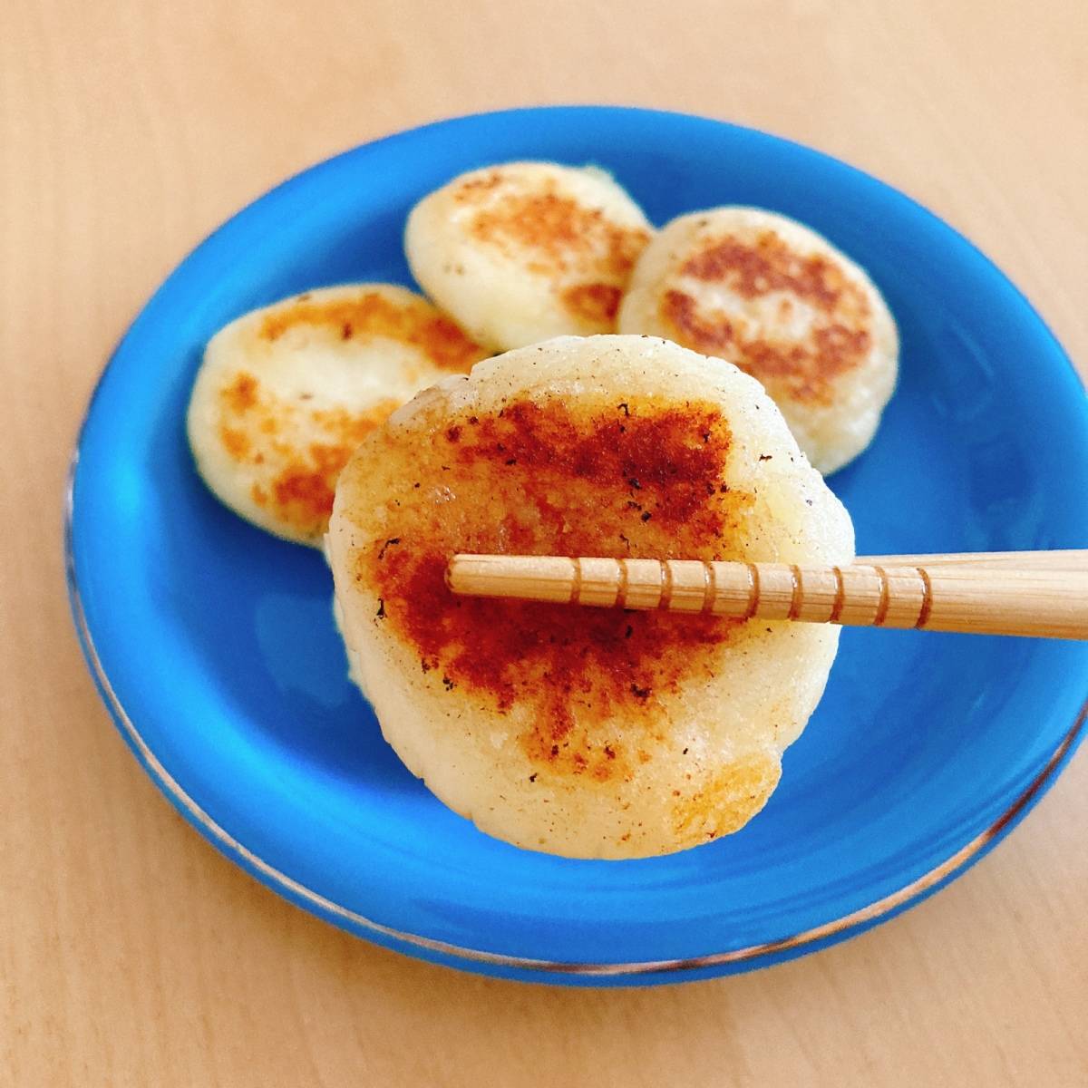 JAグループ公式の「おつまみ！お弁当にも！サクサク♪モチモチ♪いももち」のレシピ