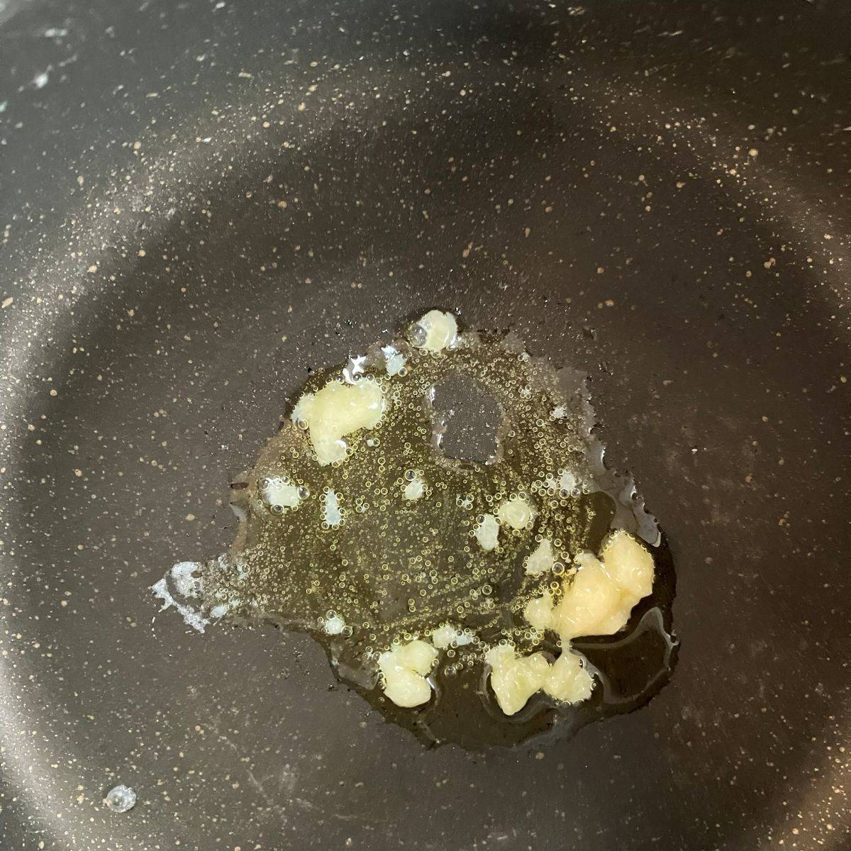 ニッスイ公式の「ちくわのペペロンチーノ」のレシピ