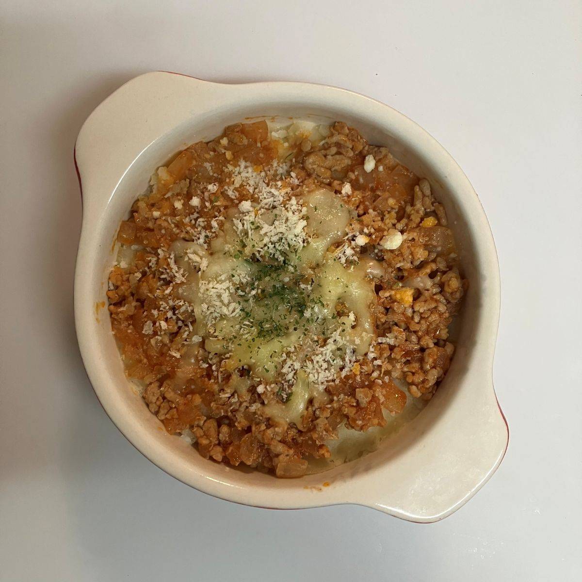 JAグループ公式の「子供が喜ぶ♪市販ソースでミラノ風ポテトグラタン」のレシピ