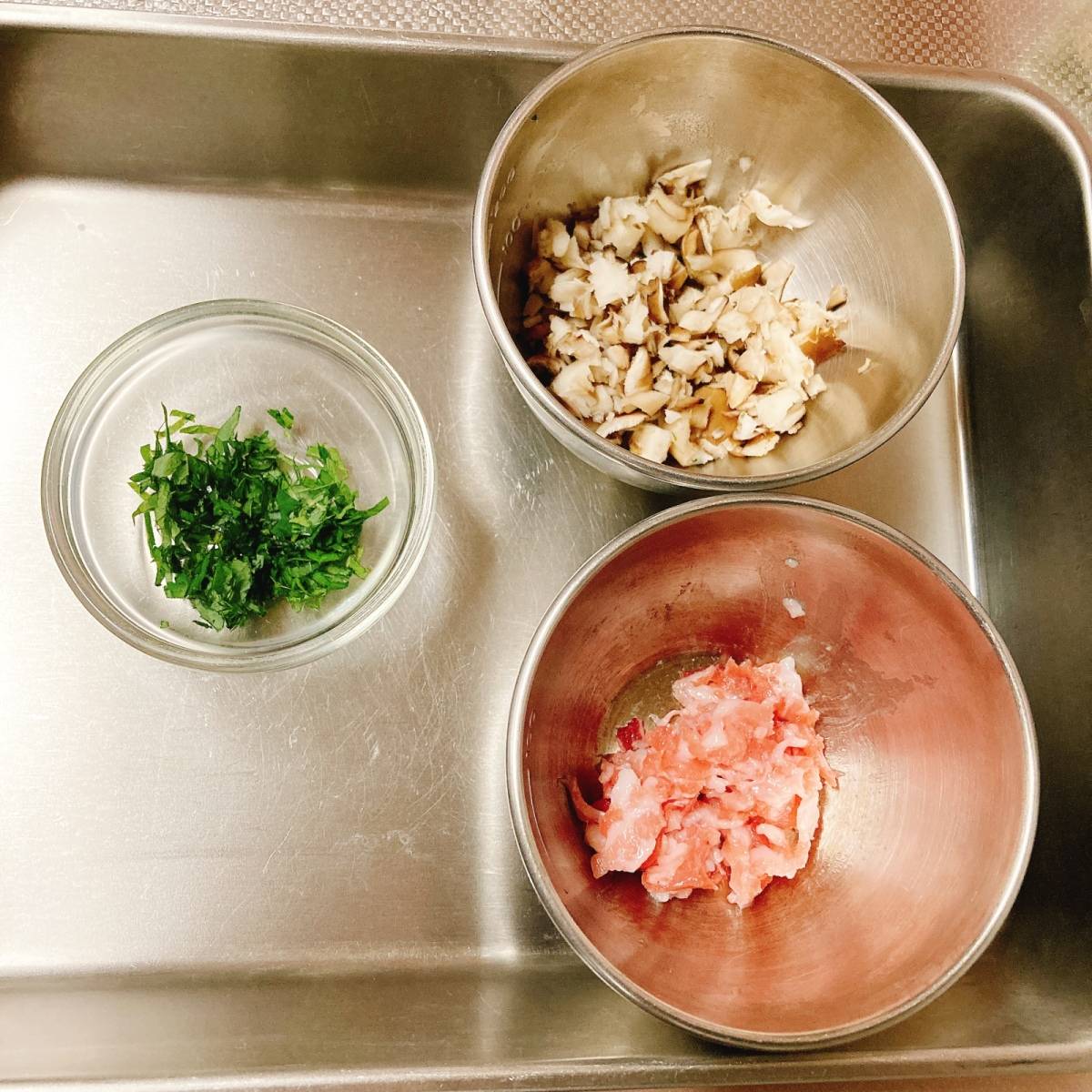 JAグループ公式の「豚肉、きのこ、シソの混ぜご飯」のレシピ