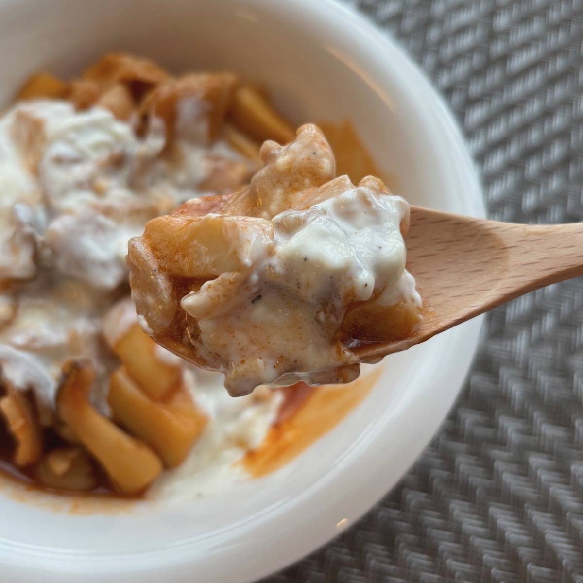 JAグループ公式の「豚エリンギのケチャップソース焼き」のレシピ