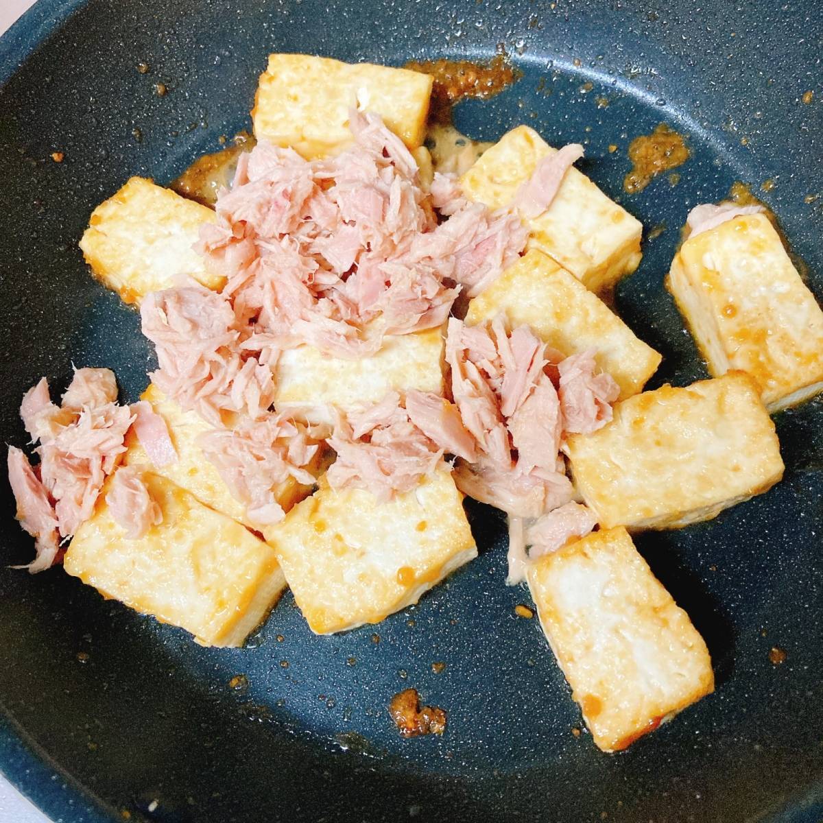 いなば公式の「ご飯がすすむ たっぷりツナと木綿豆腐のテリ煮」のレシピ