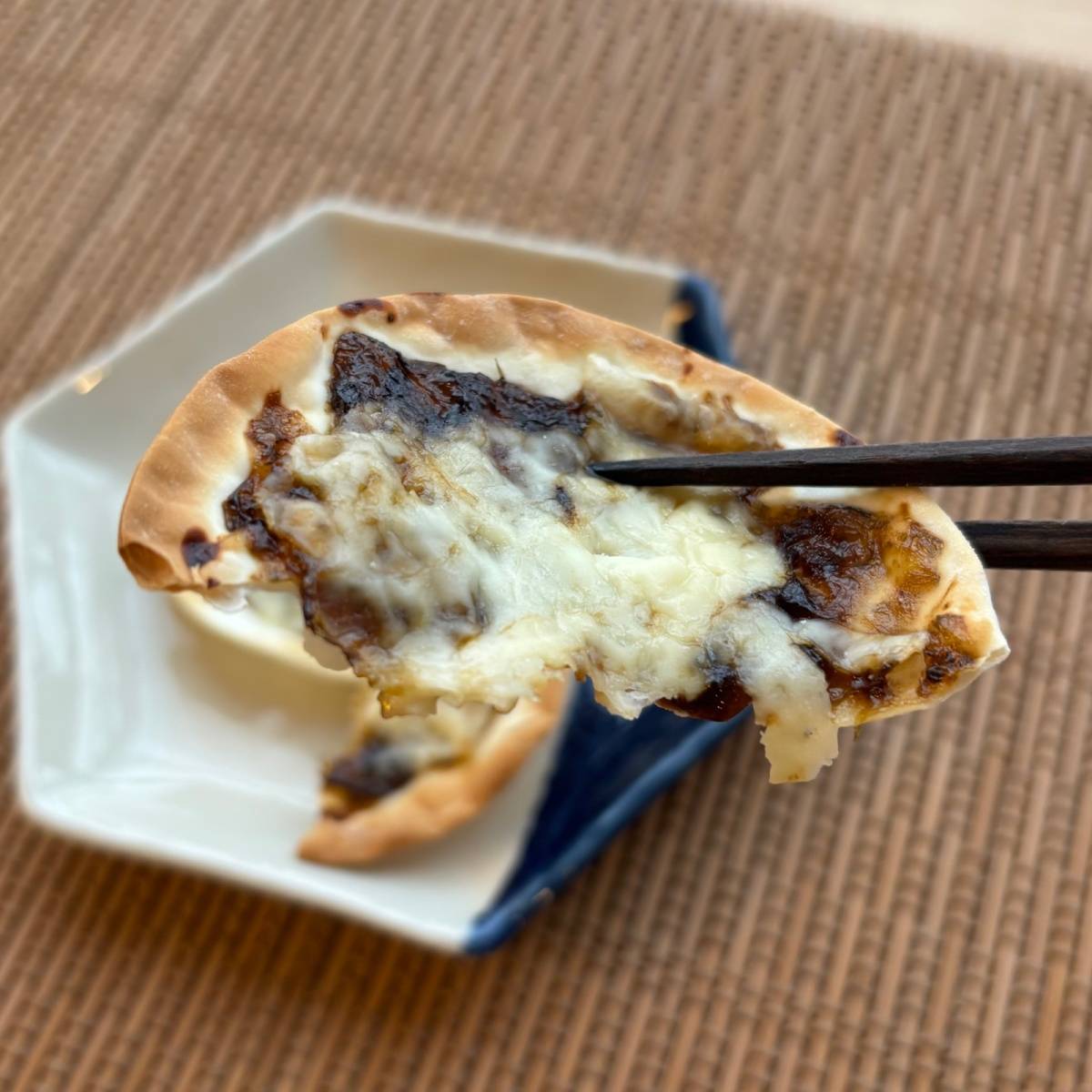 モランボン公式の「餃子皮でいそチーズせんべい」のレシピ