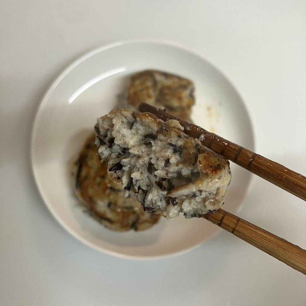 ヤマキ公式の「ひじき入り鶏つくね」のレシピ